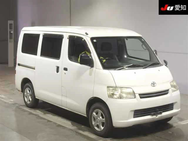 TOYOTA LITE ACE VAN 2013