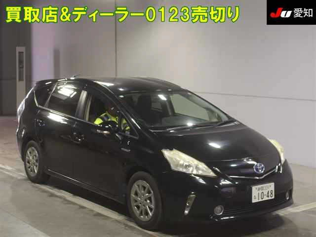 TOYOTA PRIUS ALPHA 2012
