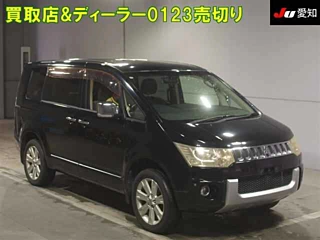 MITSUBISHI DELICA D5 2008