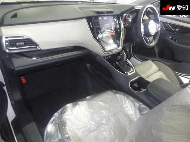 SUBARU LEGACY OUTBACK 2025