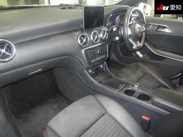 MERCEDES BENZ A CLASS 2017