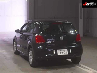 VOLKSWAGEN POLO 2011