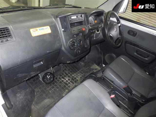 TOYOTA TOWN ACE VAN 2015