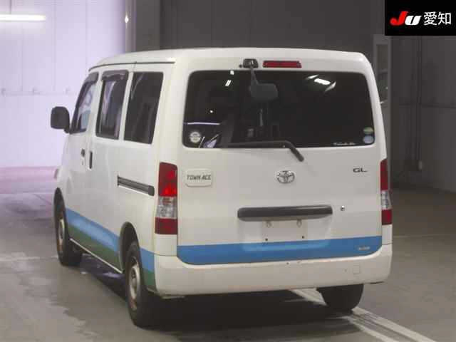 TOYOTA TOWN ACE VAN 2015