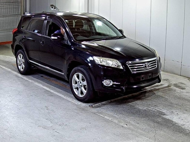 TOYOTA VANGUARD 2010