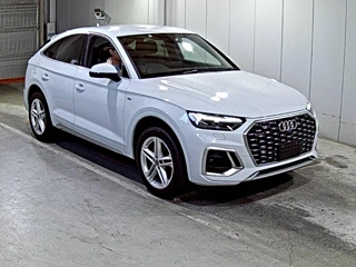 AUDI Q5 2022