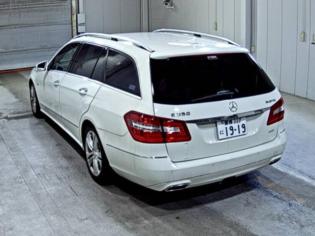 MERCEDES BENZ E CLASS WAGON 2012