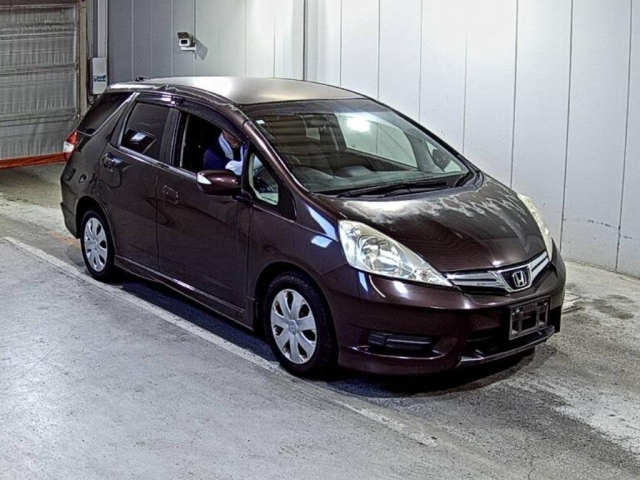 HONDA FIT SHUTTLE 2011