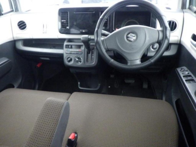 SUZUKI MRWAGON 2012