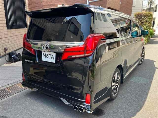TOYOTA ALPHARD 2022