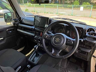 SUZUKI JIMNY SIERRA 2023