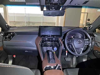 TOYOTA HARRIER 2021