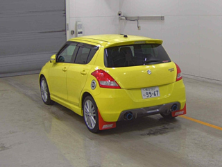 SUZUKI SWIFT 2015