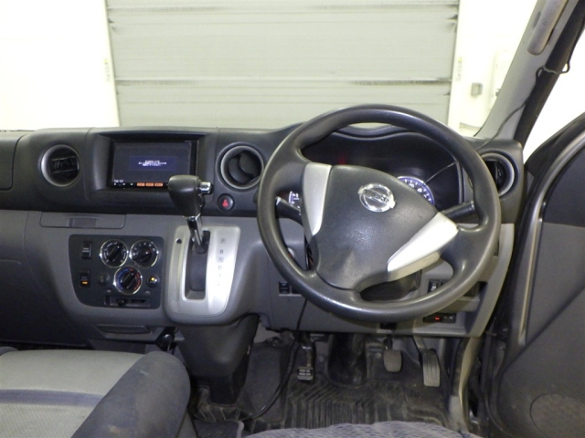 NISSAN CARAVAN VAN 2014