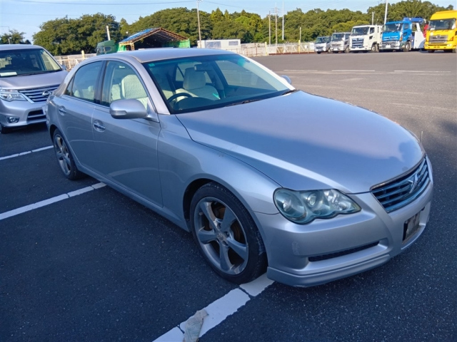 TOYOTA MARK X 2008