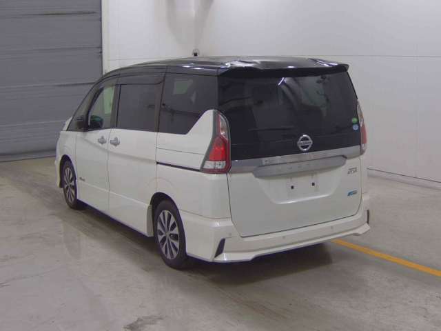 NISSAN SERENA 2018