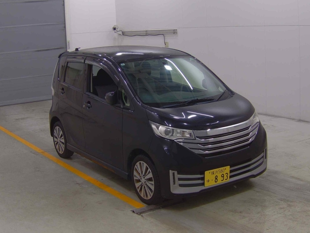 NISSAN DAYZ 2015