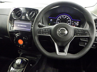 NISSAN NOTE 2019
