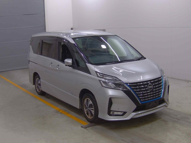 NISSAN SERENA 2020