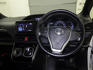 TOYOTA ESQUIRE 2015
