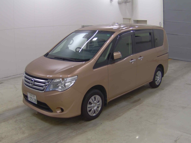 NISSAN SERENA 2015