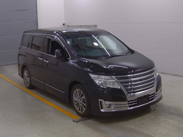 NISSAN ELGRAND 2014