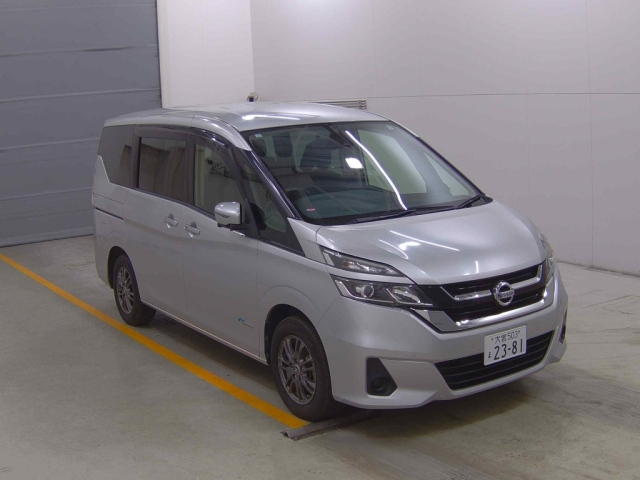 NISSAN SERENA 2017