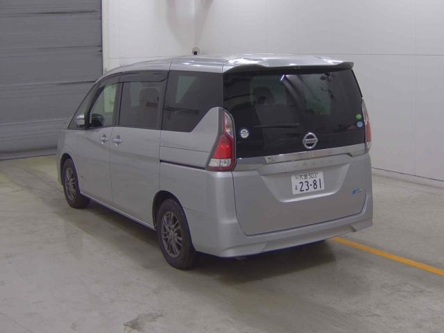 NISSAN SERENA 2017