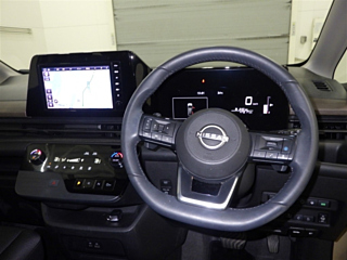 NISSAN SERENA 2023