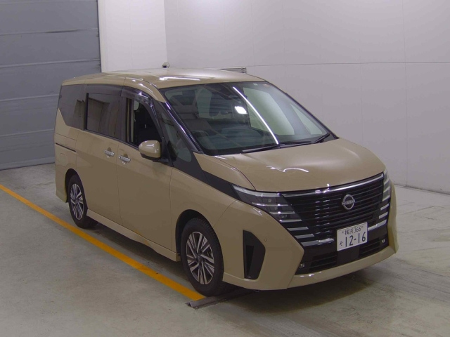 NISSAN SERENA 2023
