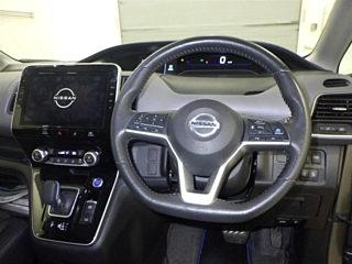 NISSAN SERENA 2021