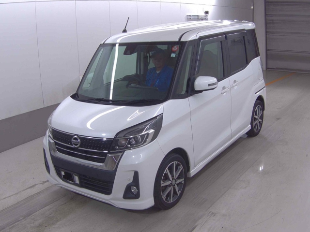 NISSAN DAYZ ROOX 2019