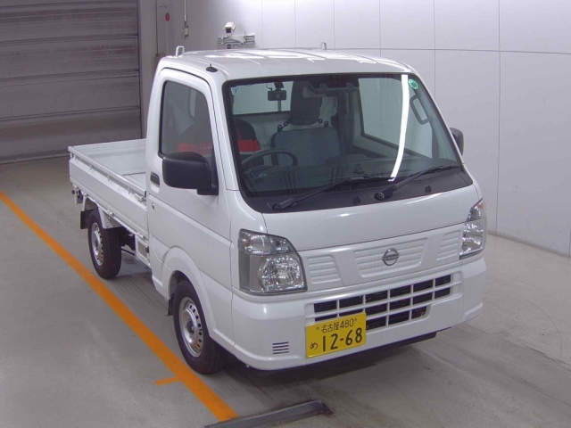 NISSAN CLIPPER TRUCK 2024