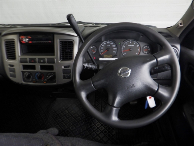 NISSAN CARAVAN VAN 2011