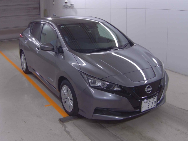 NISSAN LEAF 2021