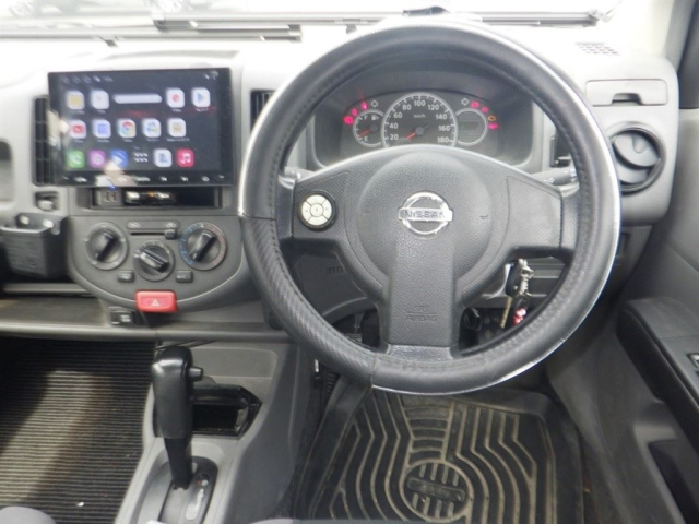 NISSAN AD 2012