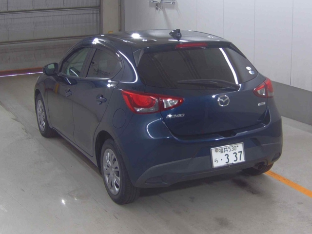MAZDA DEMIO 2017