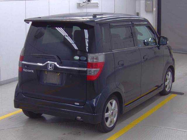HONDA ZEST 2011