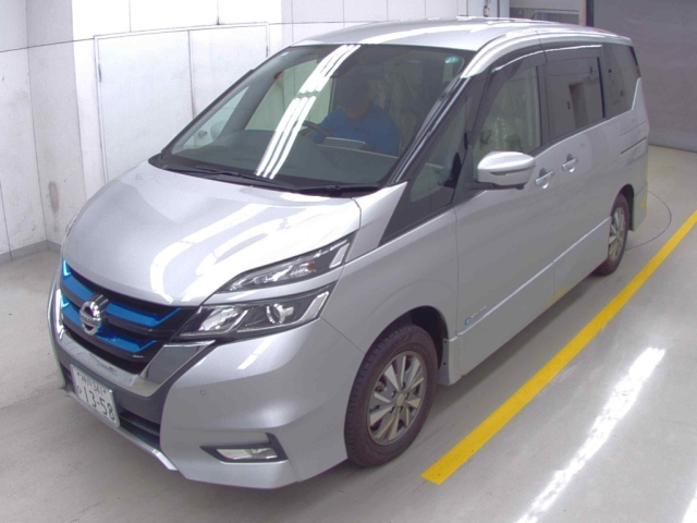 NISSAN SERENA 2019
