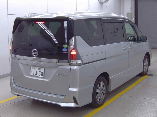 NISSAN SERENA 2019