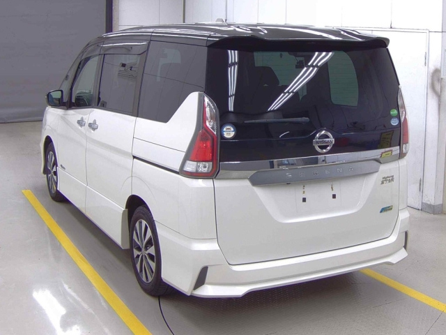 NISSAN SERENA 2018