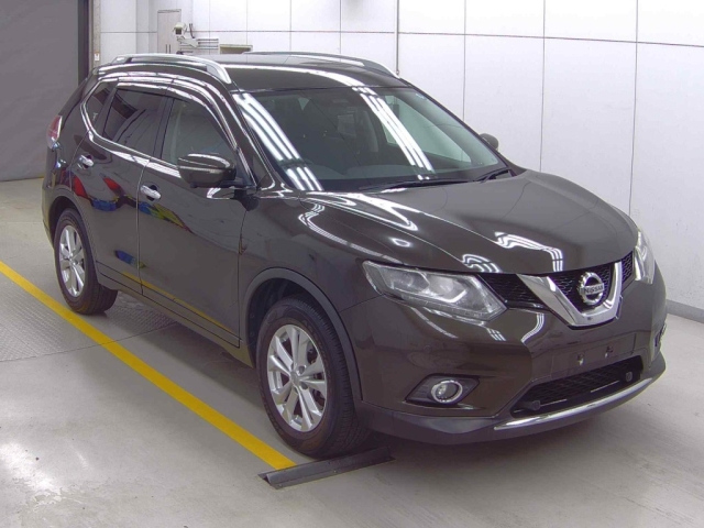 NISSAN X-TRAIL 2016