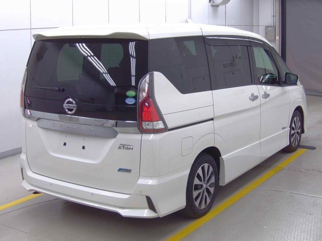 NISSAN SERENA 2018