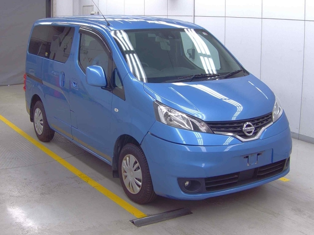 NISSAN NV200 2020