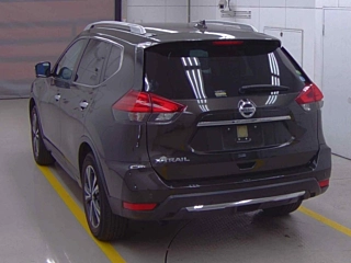 NISSAN X-TRAIL 2020
