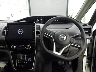 NISSAN SERENA 2020