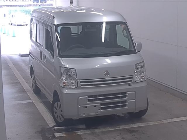 NISSAN CLIPPER VAN 2023
