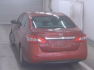 NISSAN SYLPHY 2012