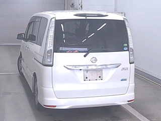 NISSAN SERENA 2013