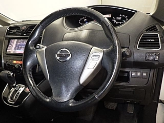 NISSAN SERENA 2013